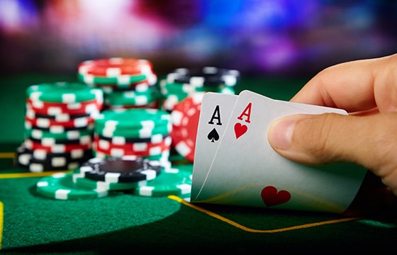 Tentang Poker dan Baccarat - permainan kartu terbaik